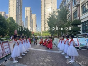 大提琴演奏、手绘帆布袋，这所小学庆祝教师节创意多